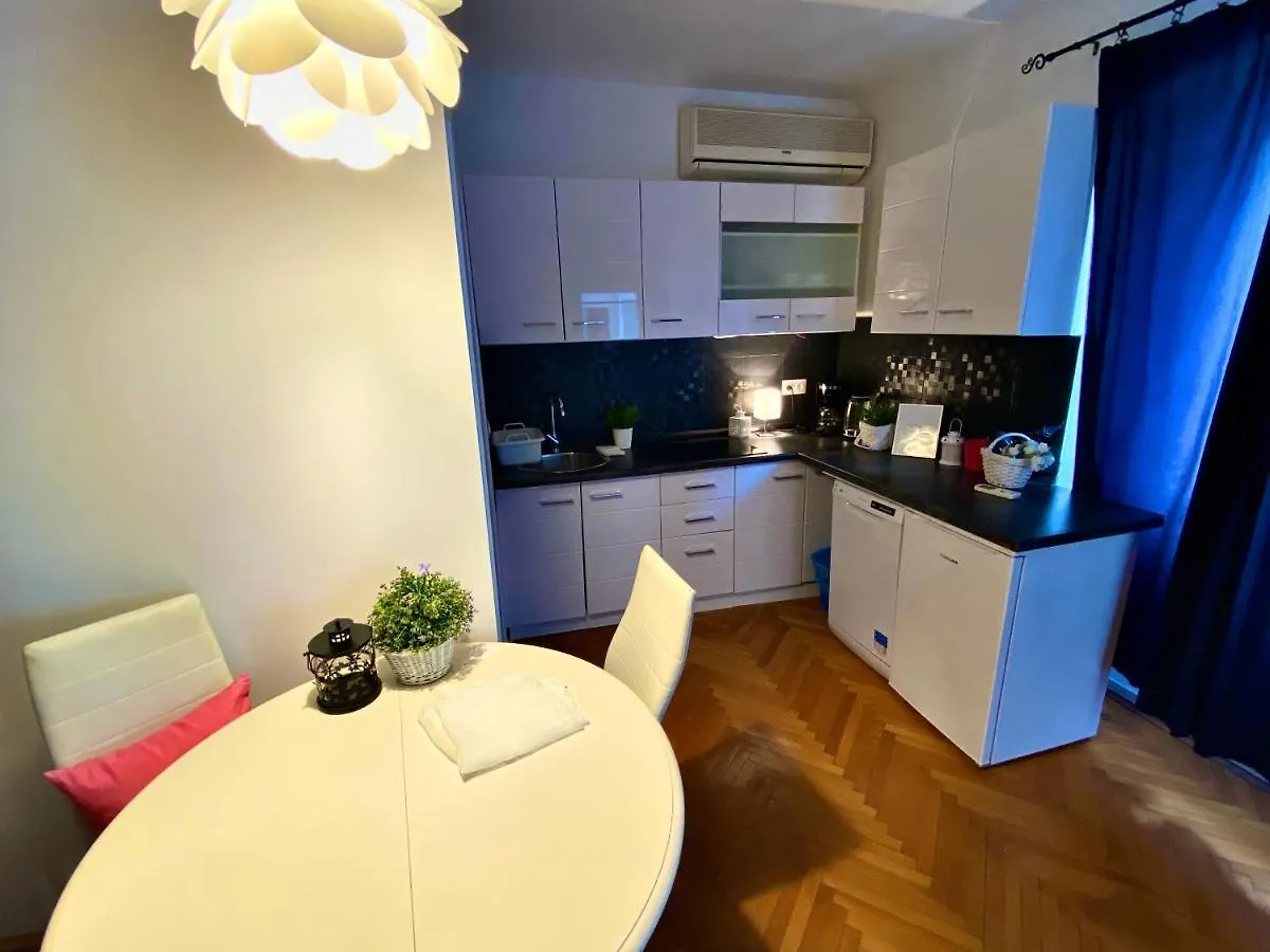 City Square Apartment Poreč